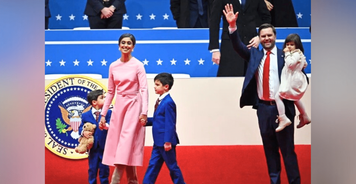 JD Vance's three kids attend a parade for the Inauguration