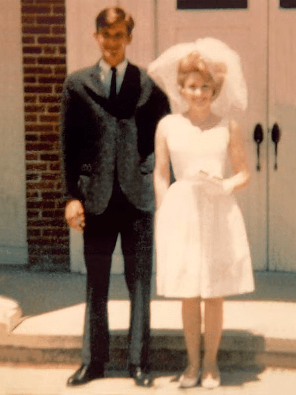 Dolly Parton and Carl Dean married in 1966