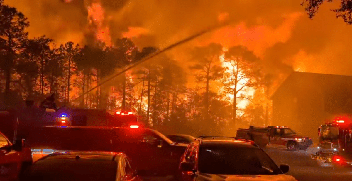 A fire has burned more than 1200 acres near Myrtle Beach, South Carolina.