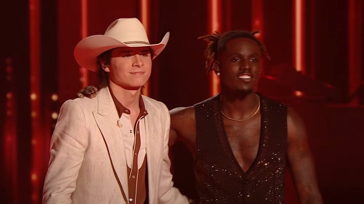 John Foster and Jamal Roberts waiting to hear who won Season 23 of American Idol
