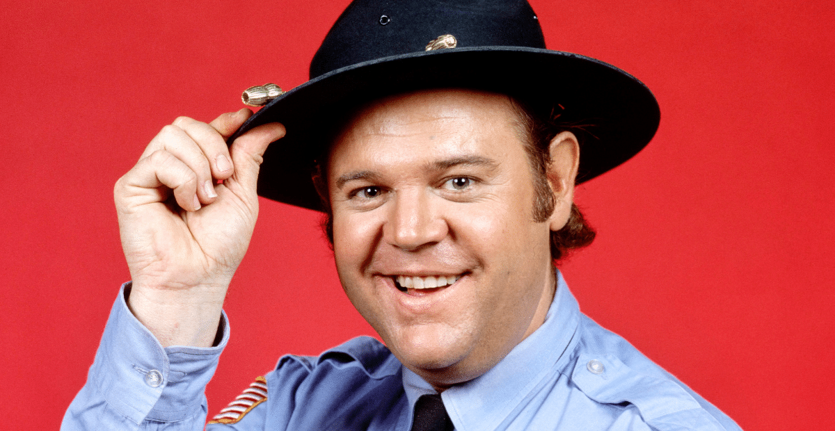 Actor Rick Hurst, pictured here as Cletus Hogg in Dukes of Hazzard, has died at the age of 79