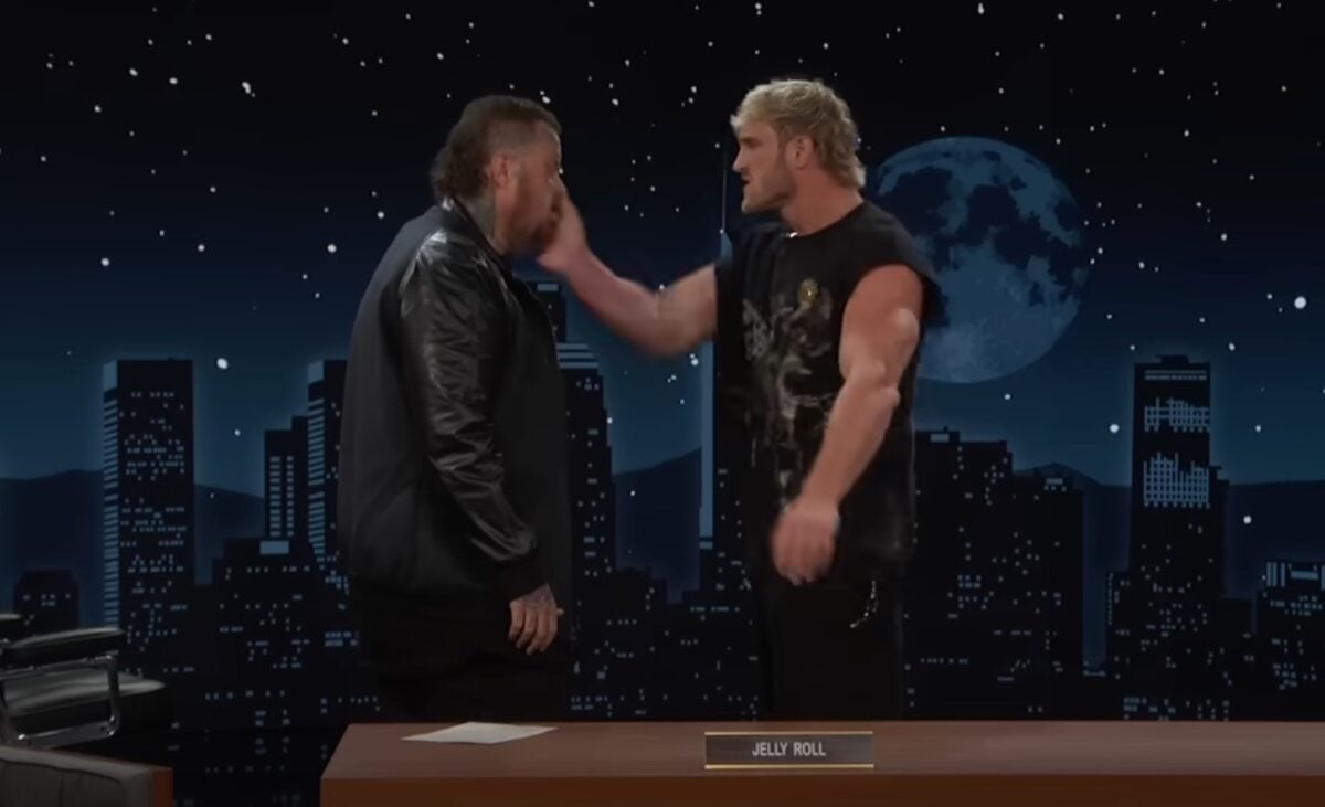 Logan Paul slaps Jelly Roll after crashing his late night hosting gig