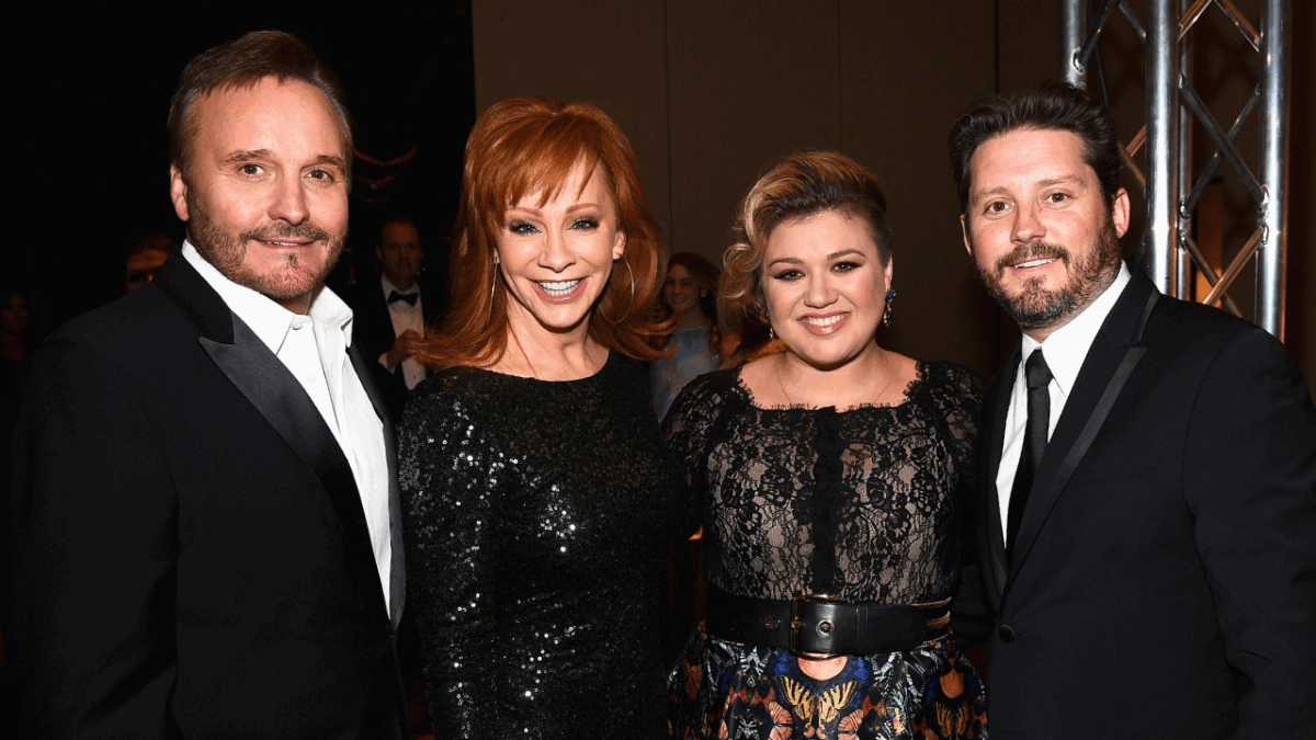 Narvel Blackstock, singers Reba McEntire, Kelly Clarkson and Brandon Blackstock