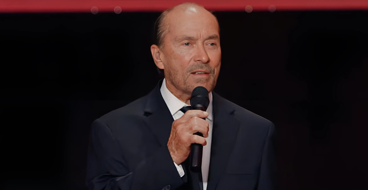 Lee Greenwood at Charlie Kirk's funeral