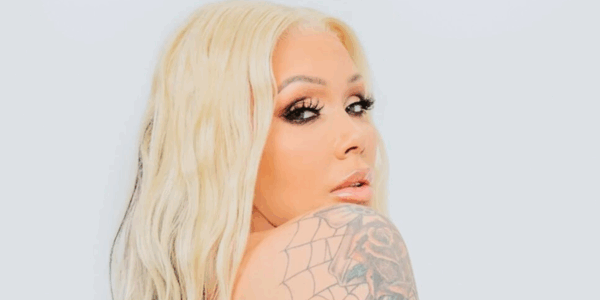 Bunnie Xo's cover photo for her memoir "Stripped Down"