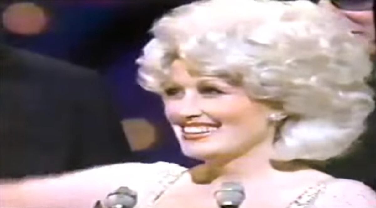 Dolly Parton won Entertainer of the Year at the 1978 CMA Awards