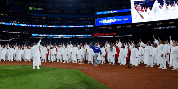 Voices of Fire sings national anthem at World Series