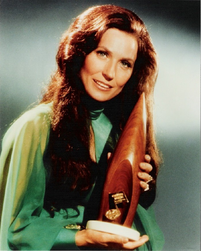 Loretta Lynn was the first woman to win Entertainer Of The Year at the CMA Awards in 1972