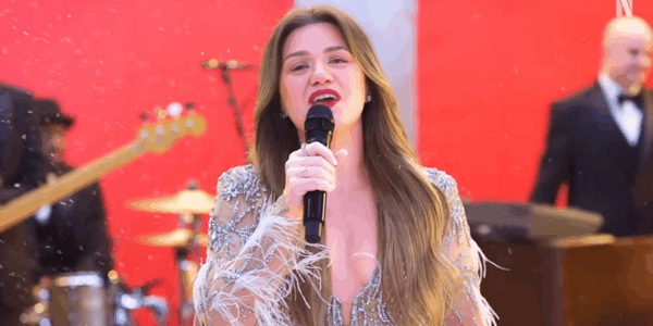 Kelly Clarkson, Netflix's NFL Christmas Gameday 2025