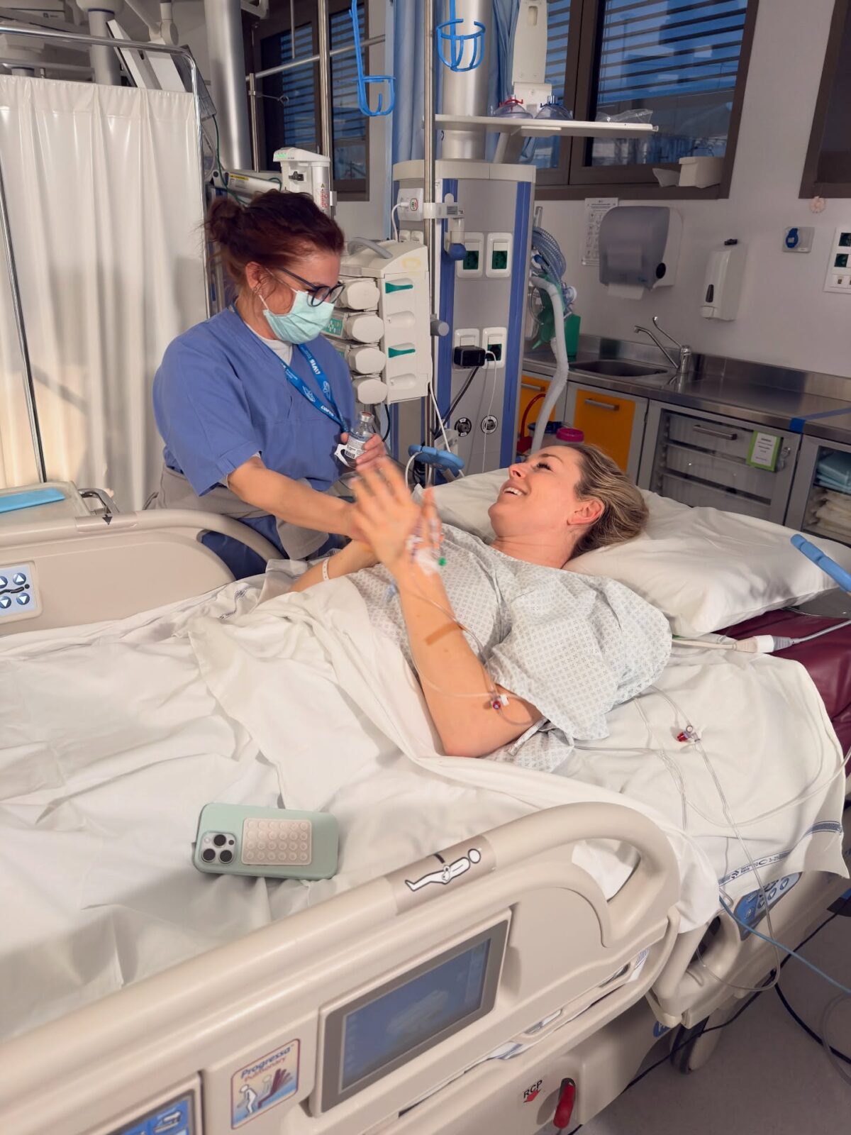 Lindsey Vonn in the hospital after her Olympic crash