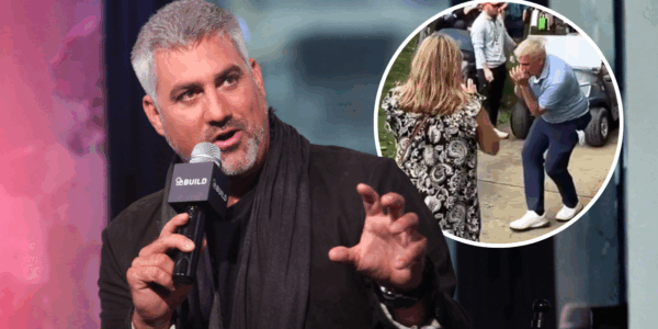 Taylor hicks serenades a fan
