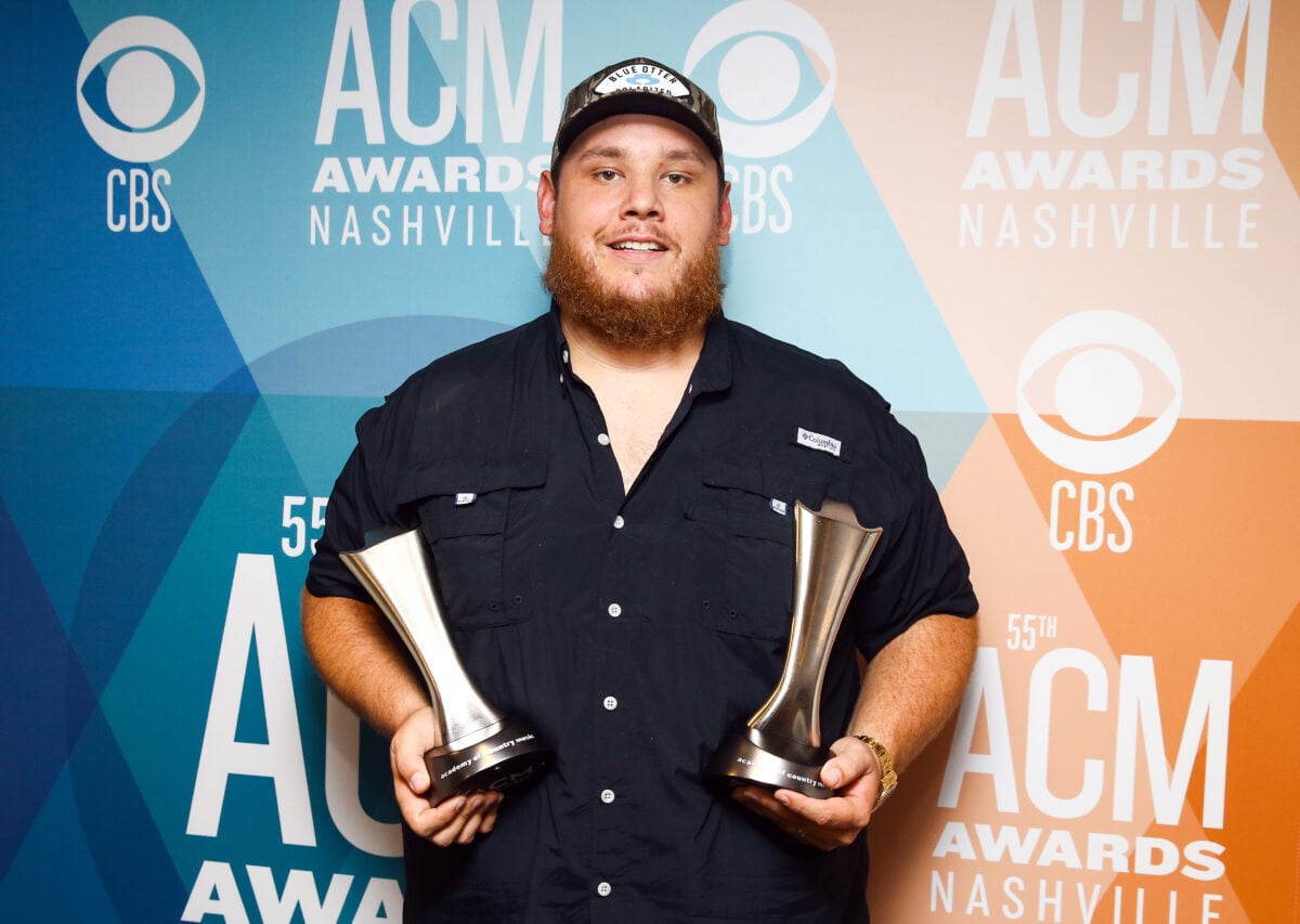 Luke Combs 2020 ACM Awards trophies