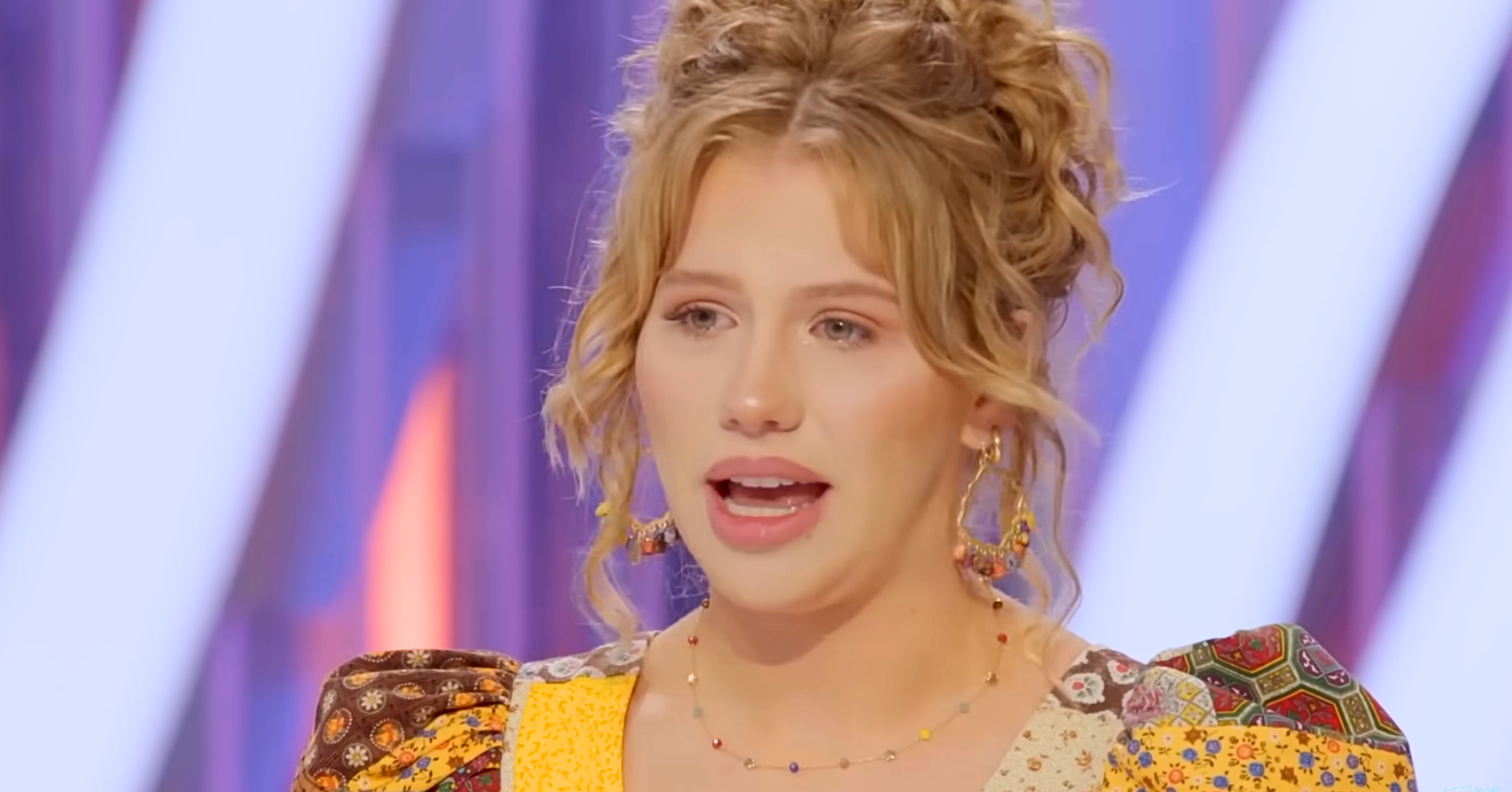 Hannah Harper sings "String Cheese"