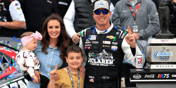 kyle and samantha busch with their kids