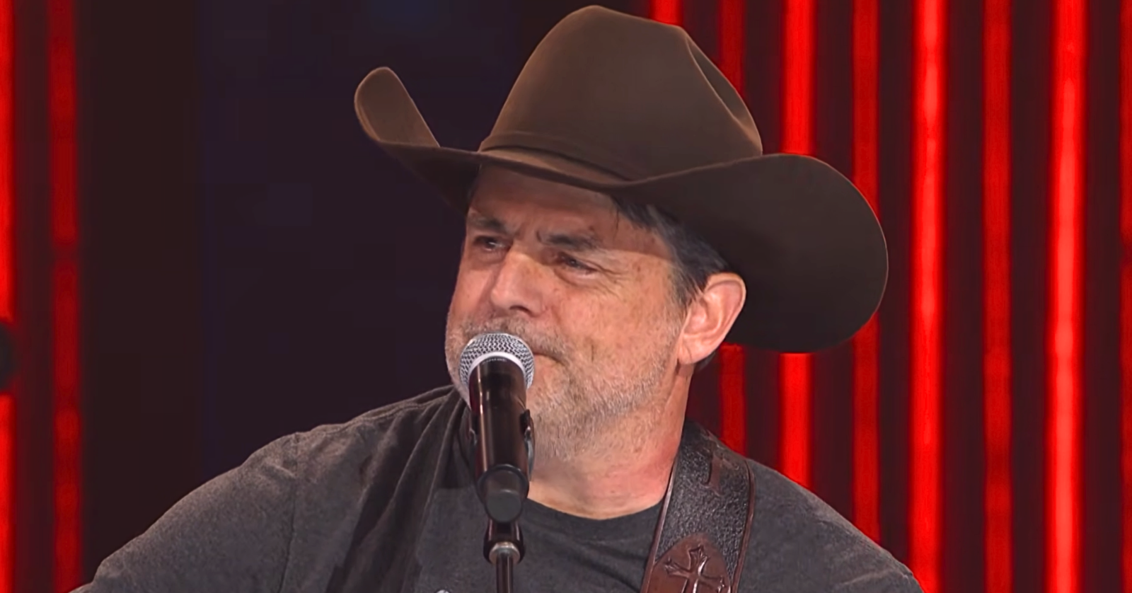 Country artist Rhett Akins had an emotional response to the news that he had been invited to become a member of the Grand Ole Opry after over three decades of hits...