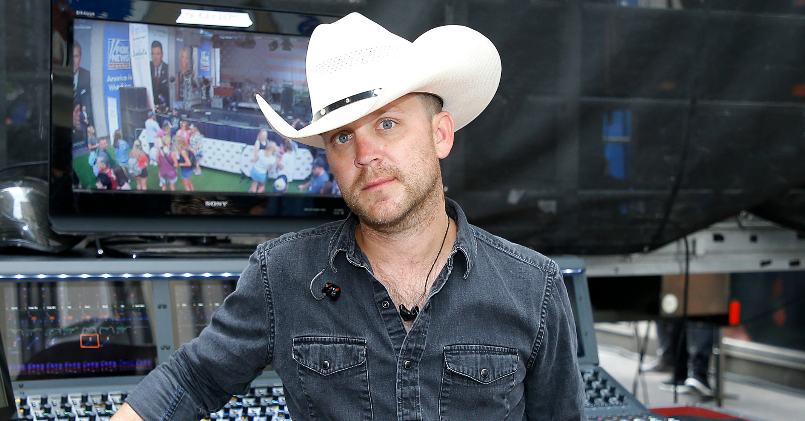 Justin Moore announces he will hopefully return to touring at the end of the summer