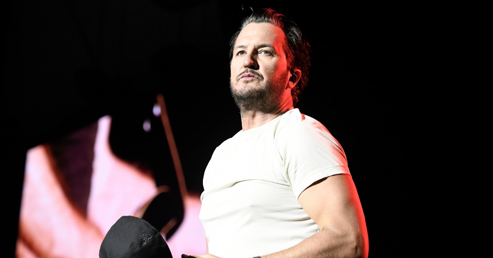 Luke Bryan "Fish Hunt Golf Drink"