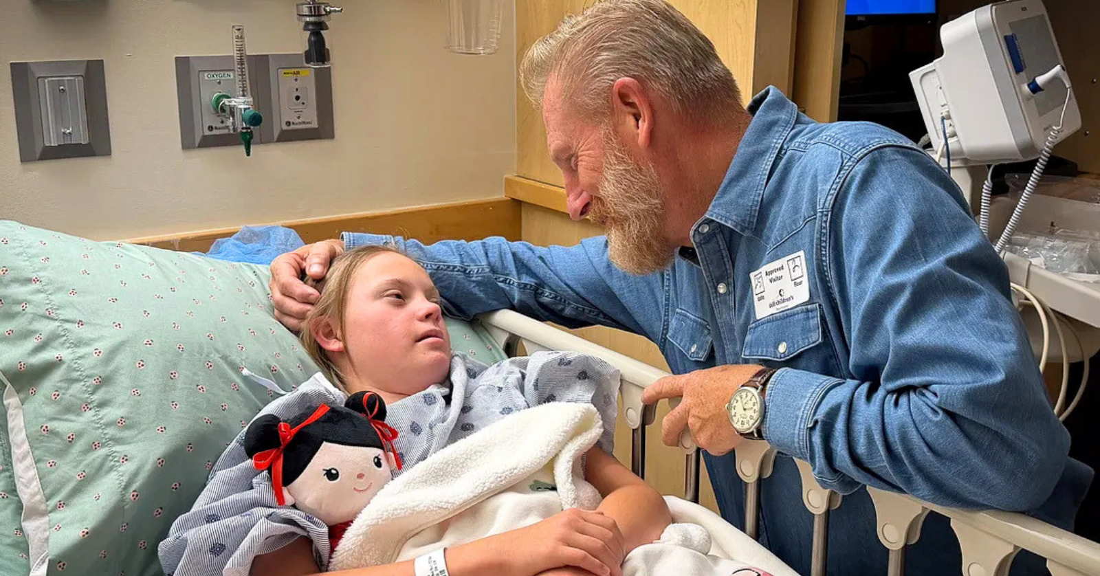 Rory Feek shares update on daughter Indiana "Indy" after her open heart surgery
