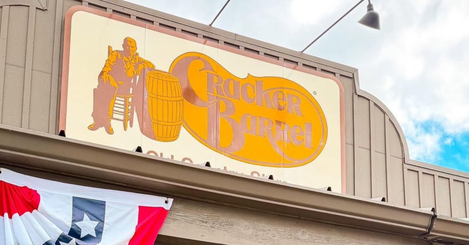 On July 27, almost a year since Cracker Barrel experienced a significant backlash with a proposed logo change, the restaurant announced its CEO will be stepping down.