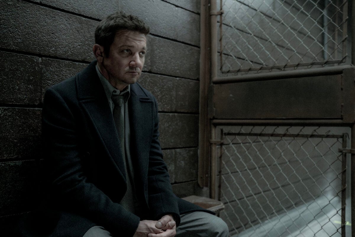 Jeremy Renner as Mike McLusky in Mayor of Kingstown episode 6, season 4, streaming on Paramount+, 2025. Credit: Dennis P. Mong Jr./Paramount+ ©2025 Viacom International Inc. All Rights Reserved. Mayor of Kingstown and all related titles, logos and characters are trademarks of Viacom International Inc.