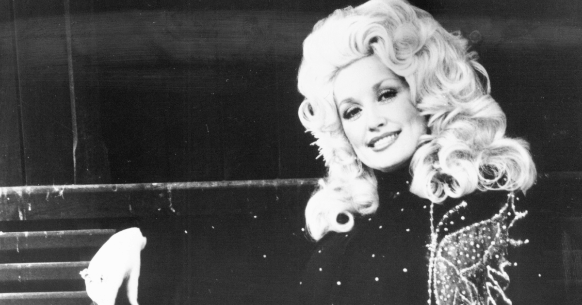 Dolly Parton pictured in a portrait in 1974, she died on August 25, 2026