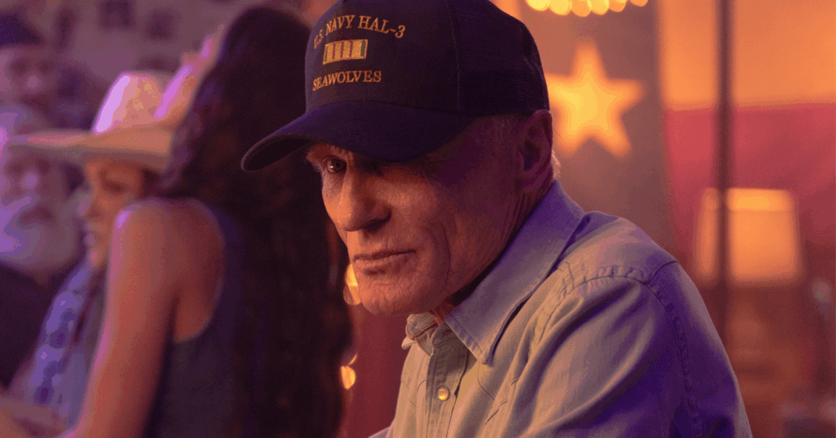 Ed Harris plays veterinarian Everett McKinney in Season 1 of "Dutton Ranch"