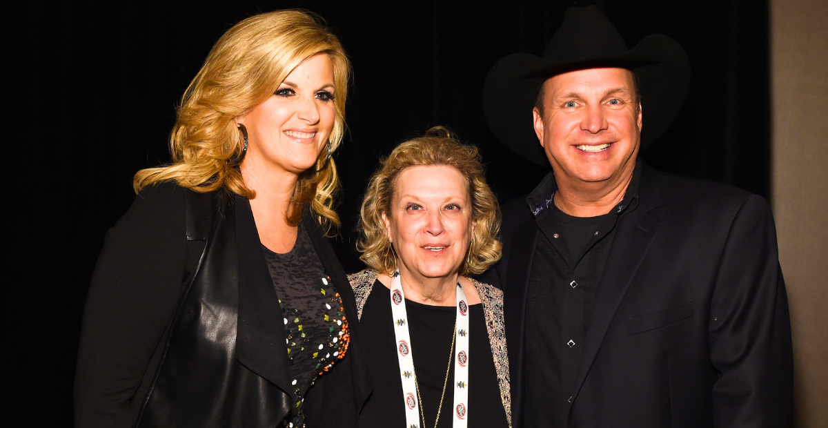 Garth Brooks and Trisha Yearwood with Garth's longtime publicist, Nancy Seltzer