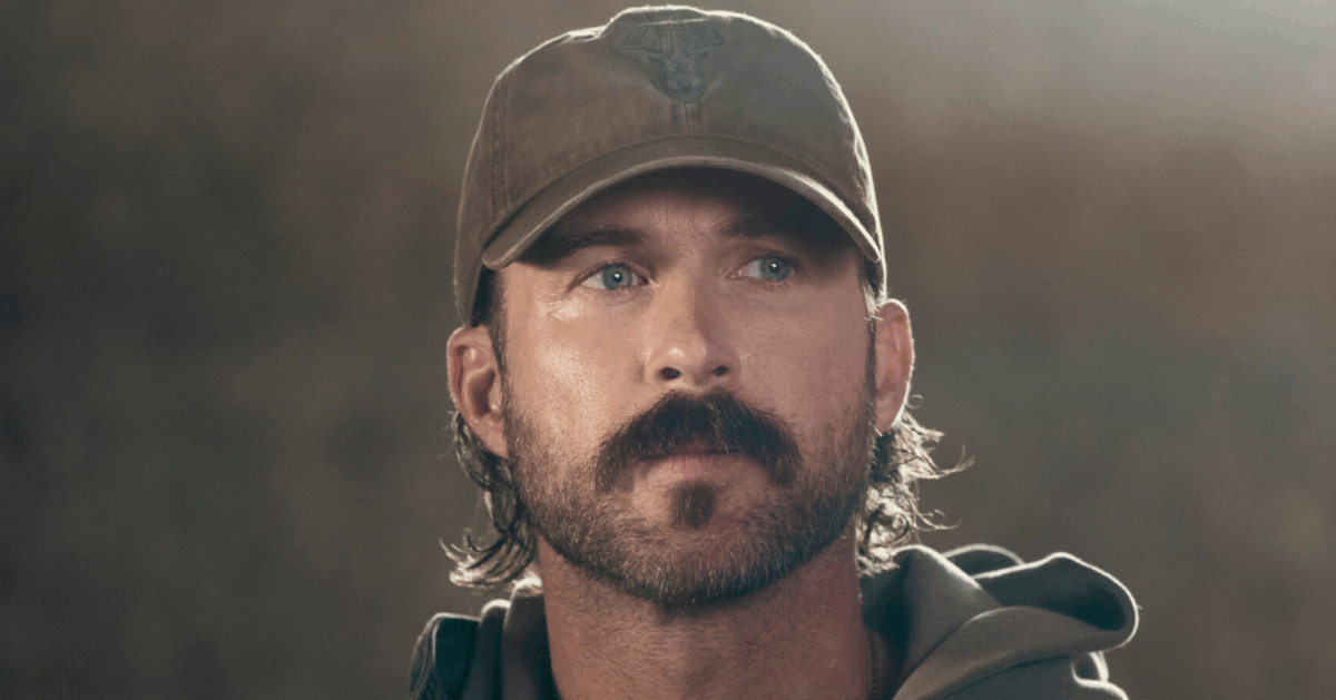 Riley Green shares what he would change about his role and performance as Garrett on Marshals