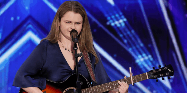 Sarah Hardwig Auditions for agt
