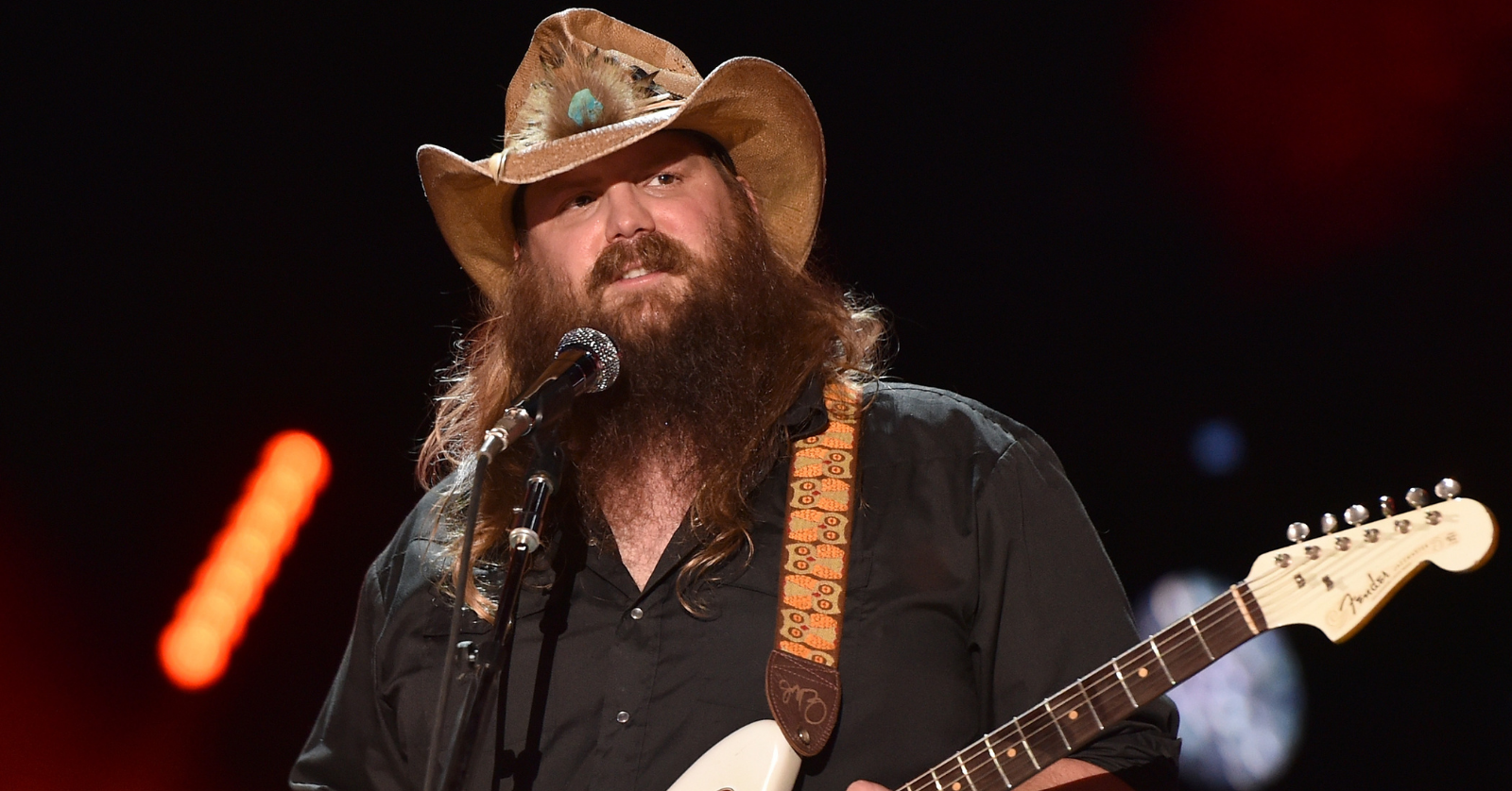 Following a weather delay, Chris Stapleton rewarded the crowd with a new song he wrote just for them.