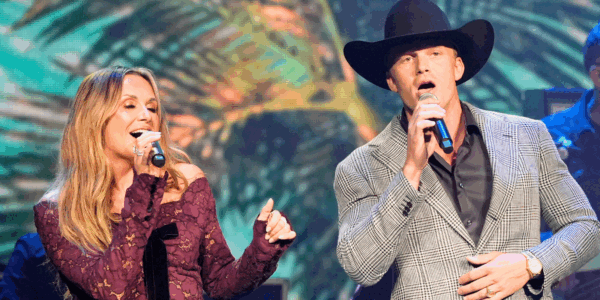 Carly Pearce and Parker McCollum sing "Islands in the Stream" at the start of the 2026 ACM Honors