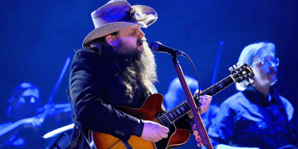 Chris Stapleton honors Dolly Parton with soulful cover of "I Will Always Love You"