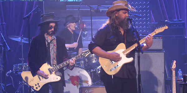 The Heartbreakers performed for the first time since Tom Petty's death, bringing Chris Stapleton on to fill in for the late rock icon at a special performance during the Americana Music Honors & Awards.