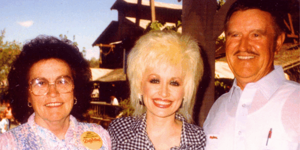 Dolly Parton parents Robert and Avie Lee who were they mom and dad