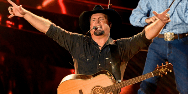 Garth Brooks announces the 6th stop and city on his 2026 Blame It All On My Roots Arena Tour