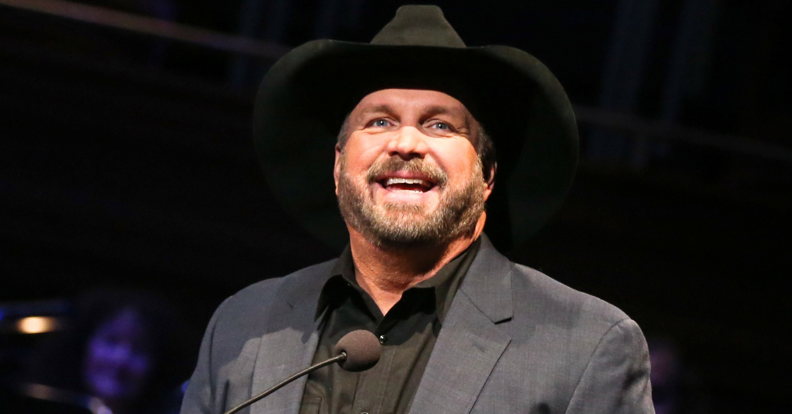 Country music star Garth Brooks announces 7th city stop on his Blame It All On My Roots arena tour