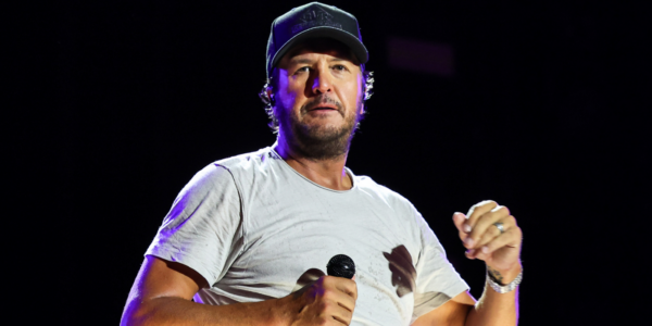 Luke Bryan forced to cancel a Farm Tour Stop