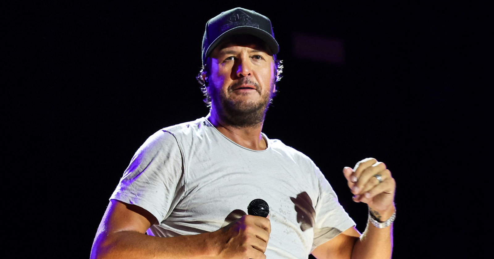 Luke Bryan forced to cancel a Farm Tour Stop