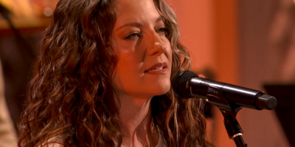 On Oct. 21, Ashley McBryde performed a powerful rendition of Dolly Parton's "Coat of Many Colors," honoring the late country icon as part of the "CMA Presents I Will Always Love You: A Celebration of Dolly Parton" televised tribute.