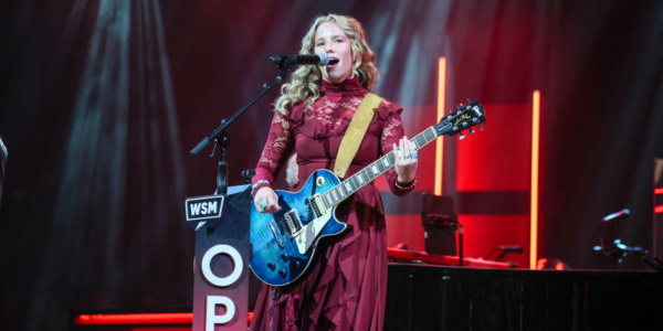 During her set at the Grand Ole Opry, rising country artist Avery Anna performed her rendition of an Ozzy Osbourne song.