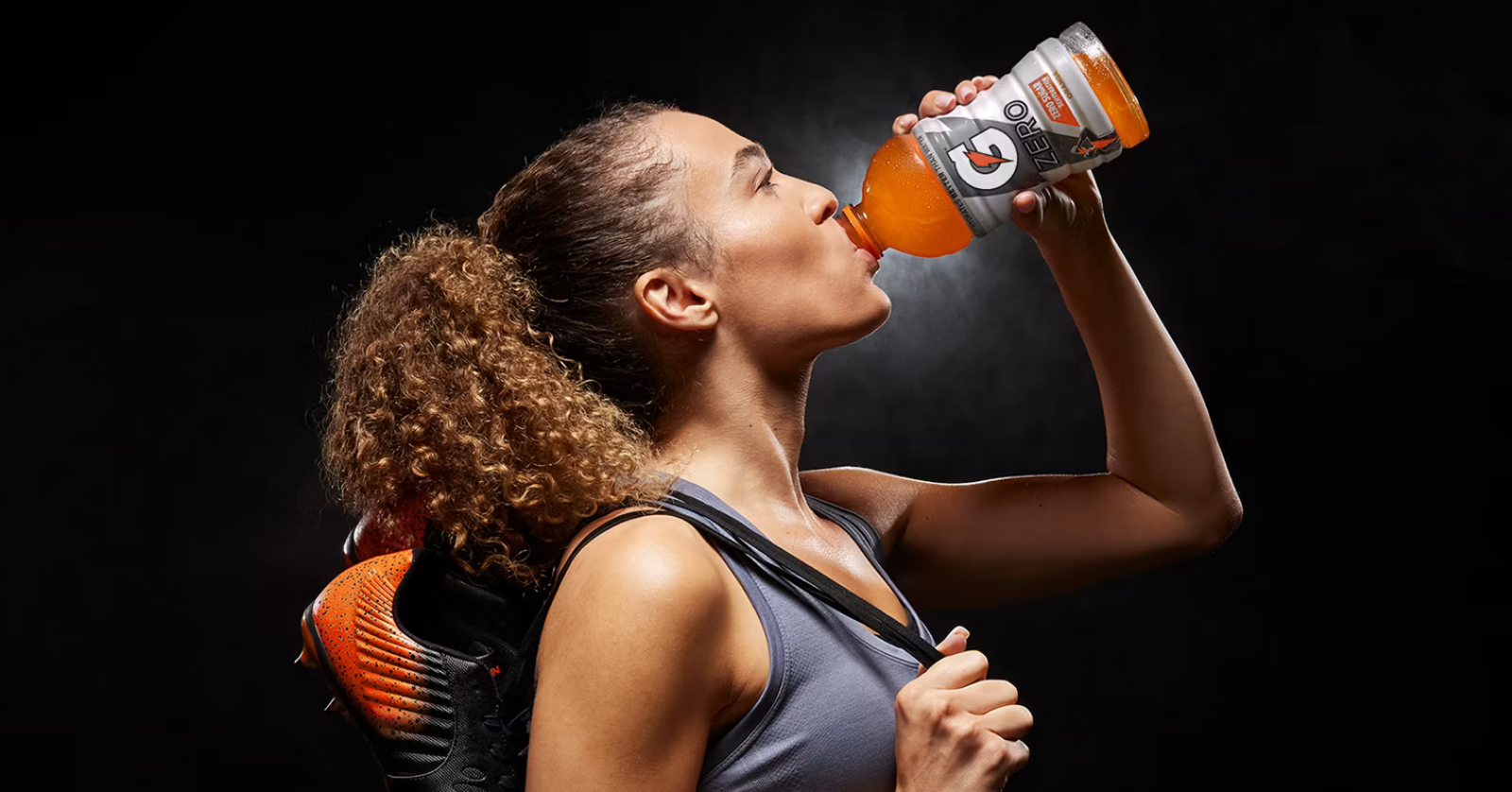 PepsiCo has issued a recall on over 120,000 cases of its Gatorade sports dinks, citing 2 unlisted ingredients...