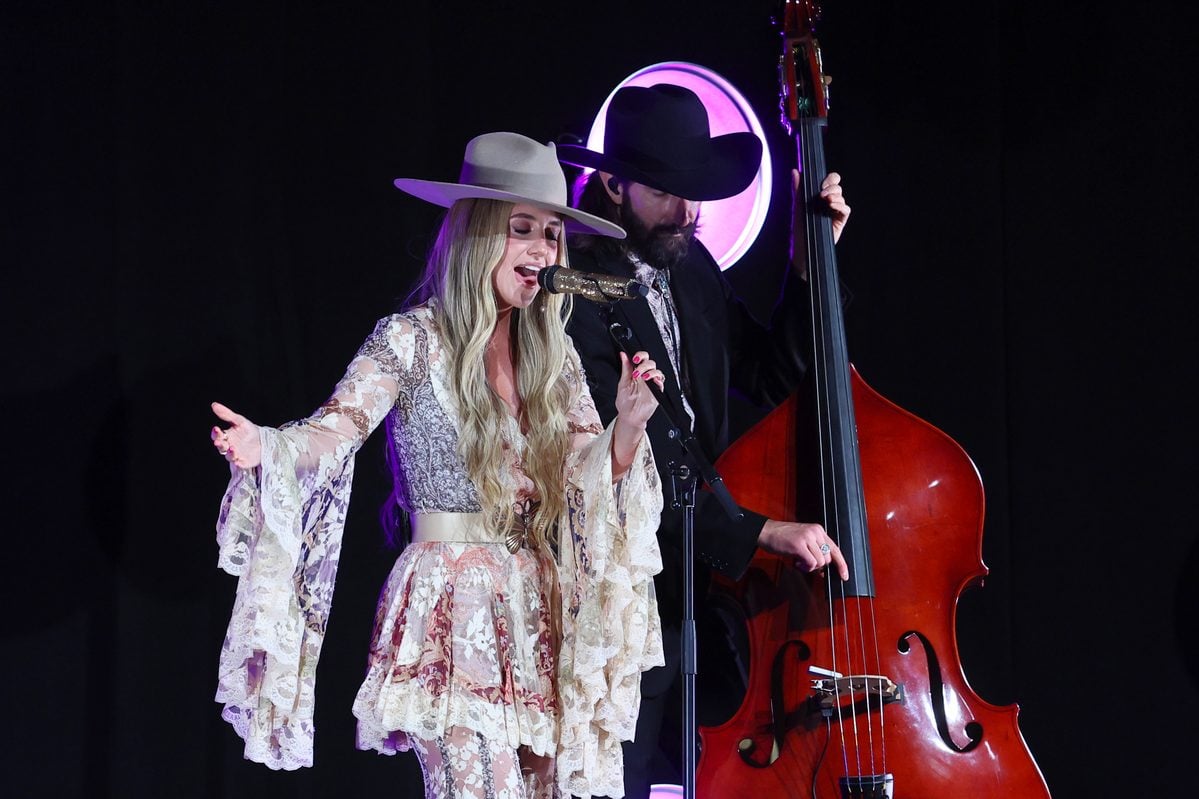 NASHVILLE, TENNESSEE - OCTOBER 26: Lainey Wilson performs onstage during the 56th Nashville Songwriters Hall Of Fame Gala at Music City Center on October 26, 2026 in Nashville, Tennessee.