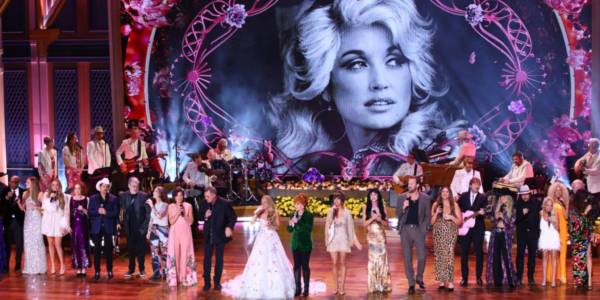 country stars perform for CMA dolly parton tribute