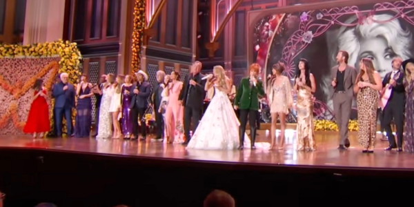 dolly parton cma finale