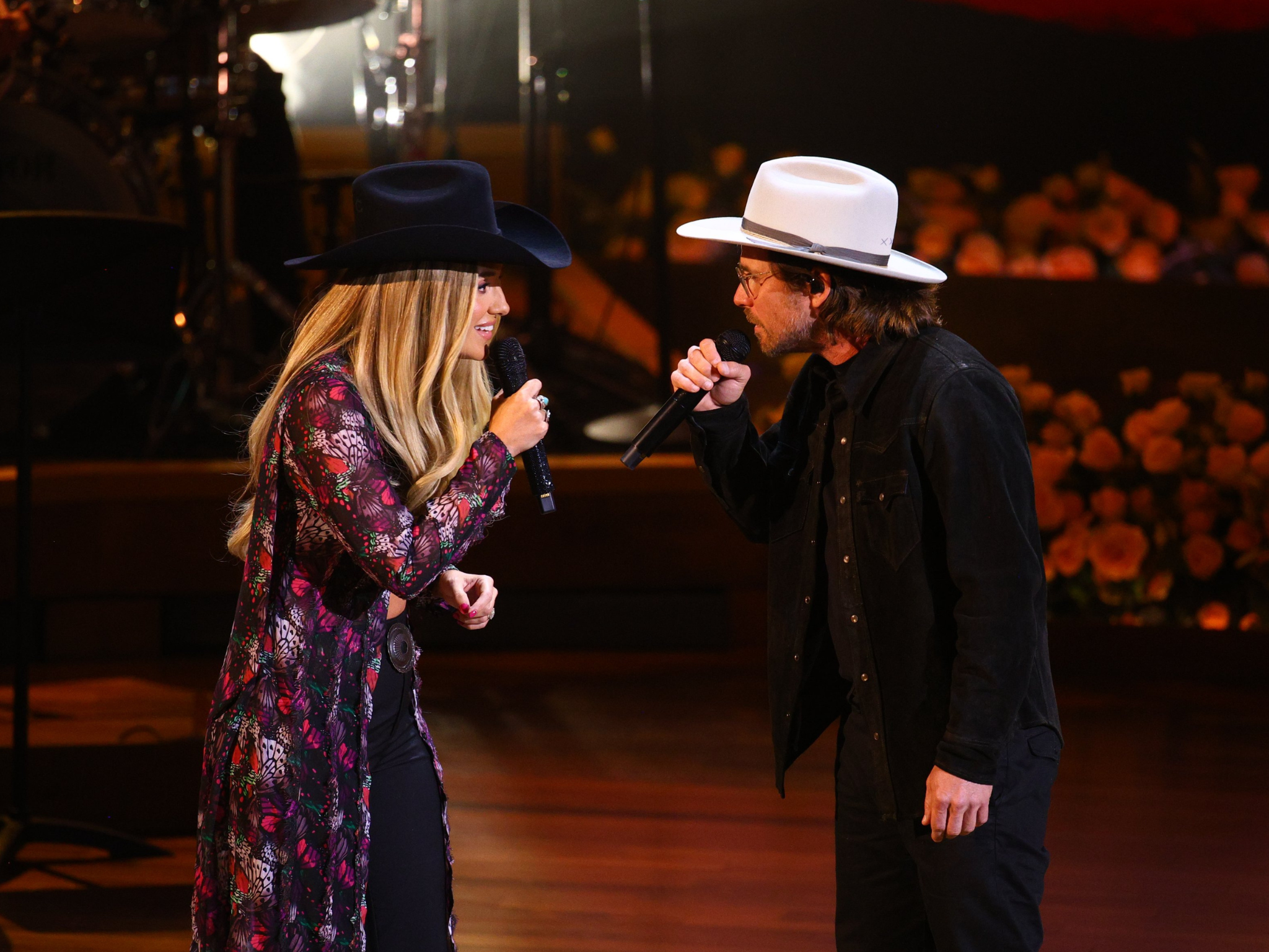 Lainey Wilson and Lukas Nelson
